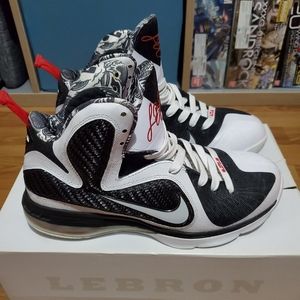 Nike LeBron 9 IX "Freegums"